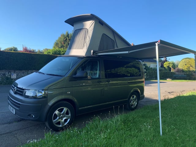 Teddy – Volkswagen 2011 Transporter T5 Wohnmobil