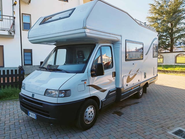 Camper Mizard 140 2.8 IdTD