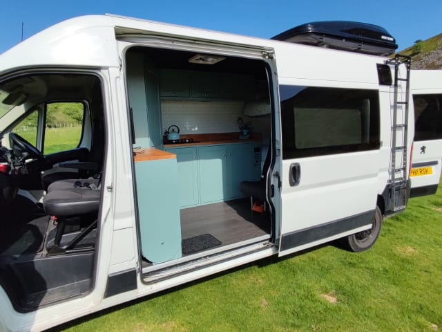 Lilo – 5 berth Peugeot Boxer from 2016