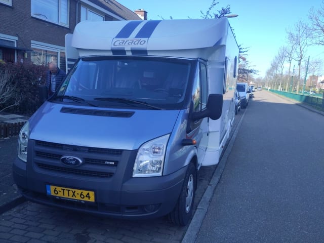 2/4 person corado Ford transit t337