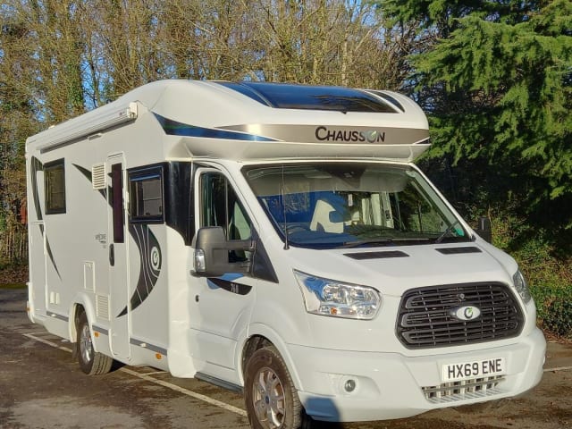 Ernie – Ford Chausson Willkommen 768 Premium