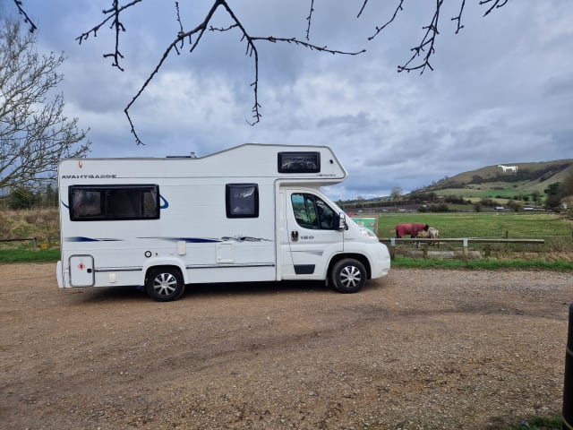 AMY – 4 berth Peugeot alcove from 2007