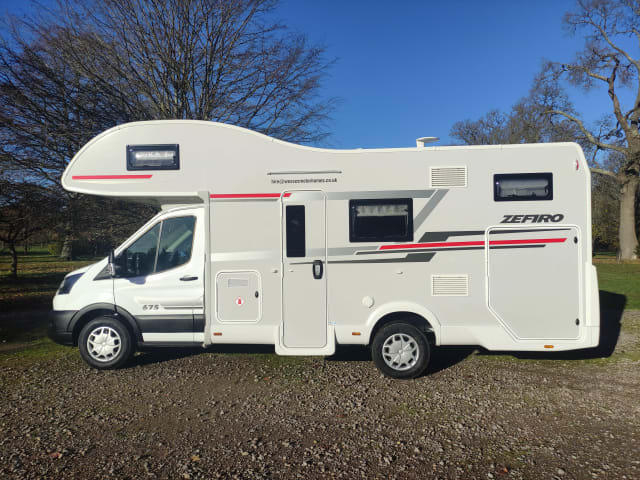 Nuovo camper di lusso Roller Team 675 da 6 nascite da 71 reg