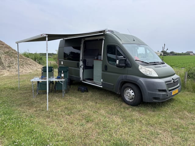 Olijfje – Olive veut partir à l'aventure - Luxury Camper