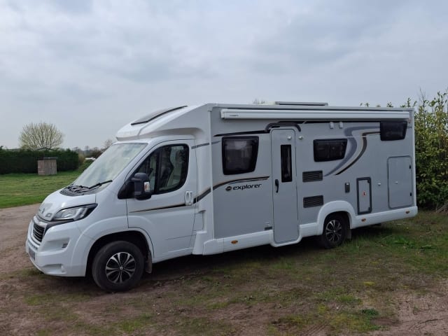 Becksy – 4 berth Peugeot semi-integrated from 2020