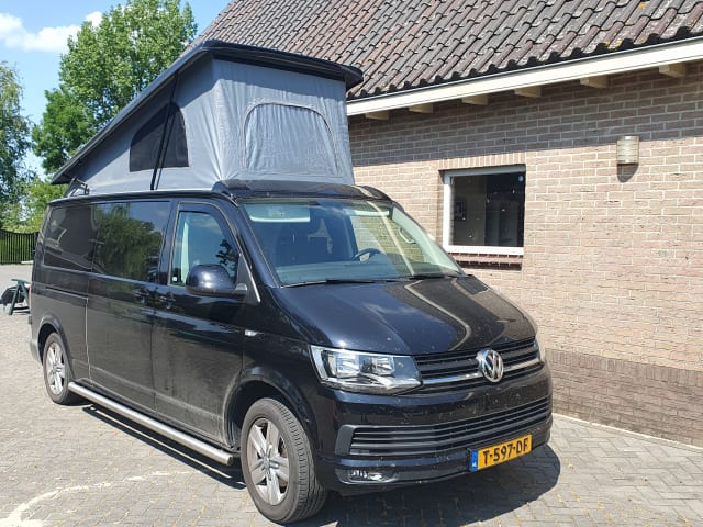 Black pearl – Volkswagen Transporter Camper Automatik 