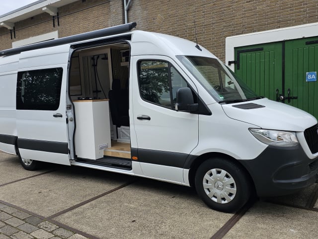 Lisboa – 2p Mercedes-Benz bus from 2019