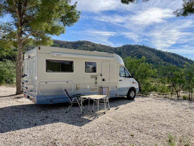 4p Rimor semi-intégré de 2001