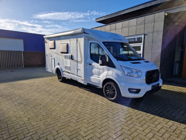  Etrusco V6.6 Van Automatic - Manoeuvrable and complete camper