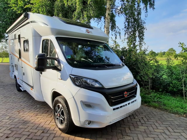 4p Bürstner semi-integrated from 2022