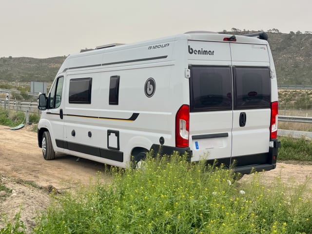 4p Benimar bus from 2026