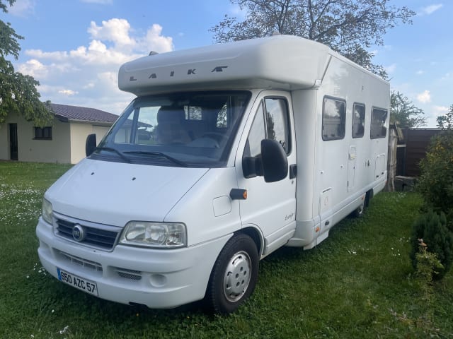 Lolo57 – Camper Laika