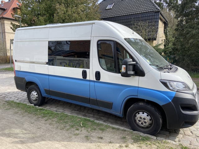 Lisbet – Camper Peugeot Boxer 540