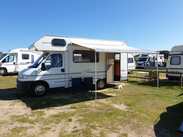 Bunnie – By the sea Motorhome hire