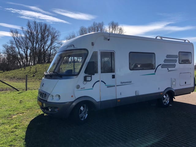 Huis op wielen – Hymer B644 für die ganze Familie