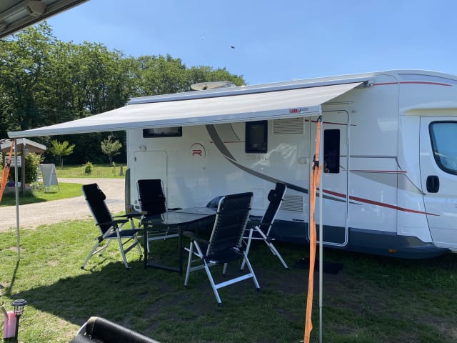 Rollerteam – Fully furnished 4p.camper ready for super free vacation