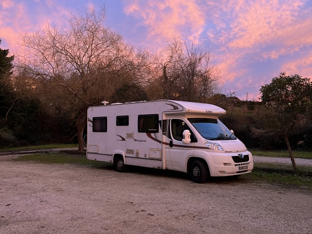 Ellie the Elddis – 2 Berth Ellie the Elddis - Spacious, Quirky Motorhome for Two Near Glasgow