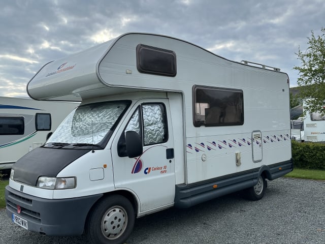 5-persoons Fiat Ducato (CI Carioca 10) uit 2002