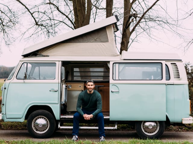 Maeve – An AUTHENTIC classic 1973 VW campervan