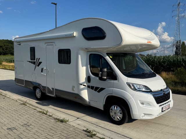5p Citroën alcove from 2017