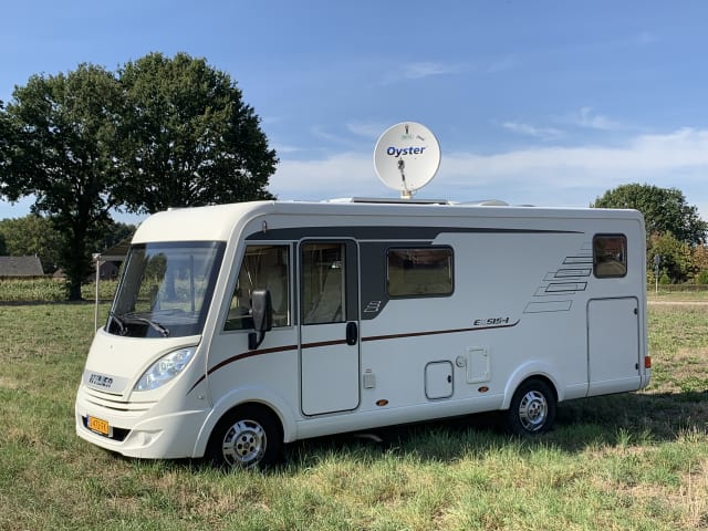 Luxe Hymer Integraal Camper