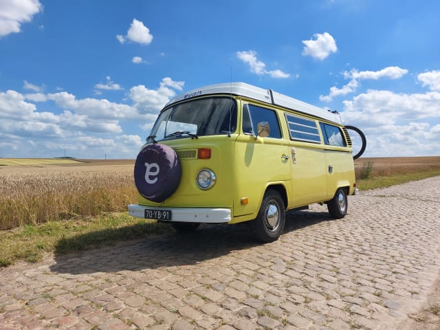 Ga op duurzame roadtrip met Lima! ⚡️🚐 – 100% Elektrisch! ⚡️ VW T2 "Lima"