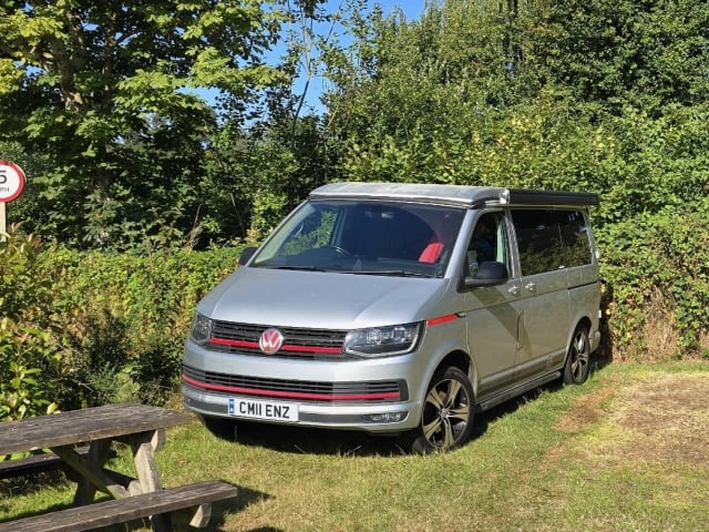 VW T6 Pop Top Campervan- Sleeps 4