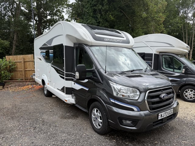 Paul – Swift Voyager 564M - Are you ready for an adventure of a lifetime?
