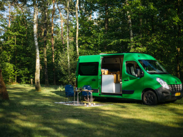 The Green House - A Luxury self-contained, two berth Renault Master!