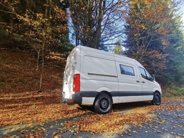 Traum Camper - Alles drin was ihr braucht.  – VW Crafter 2.0 TDI Vollausbau  ( Sehr gepflegt)