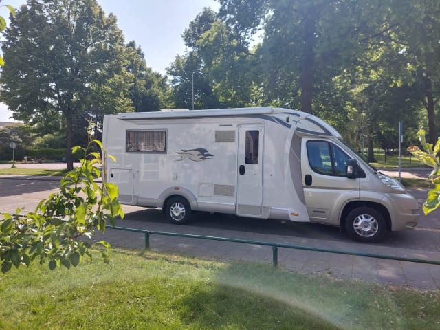 Laika – Très beau camping-car de luxe Laika Hymer