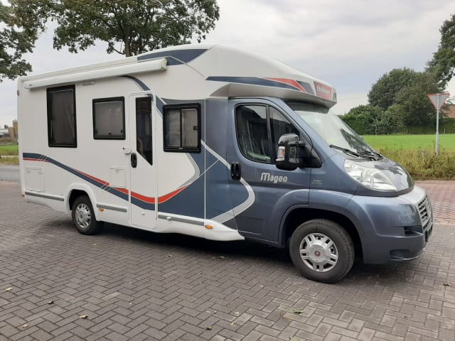 Camper Challenger Mageo 298