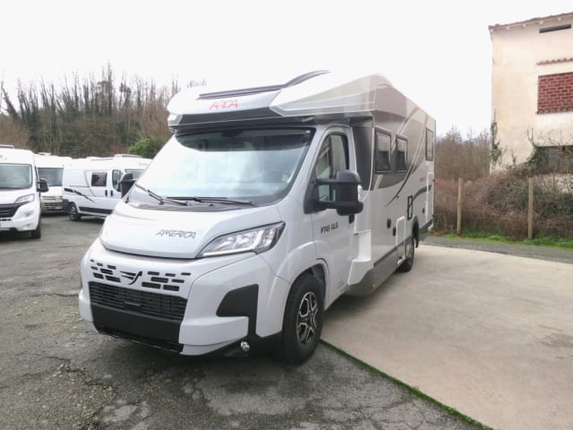 P 745 GLG – MCLOUIS MC4 273 Ford