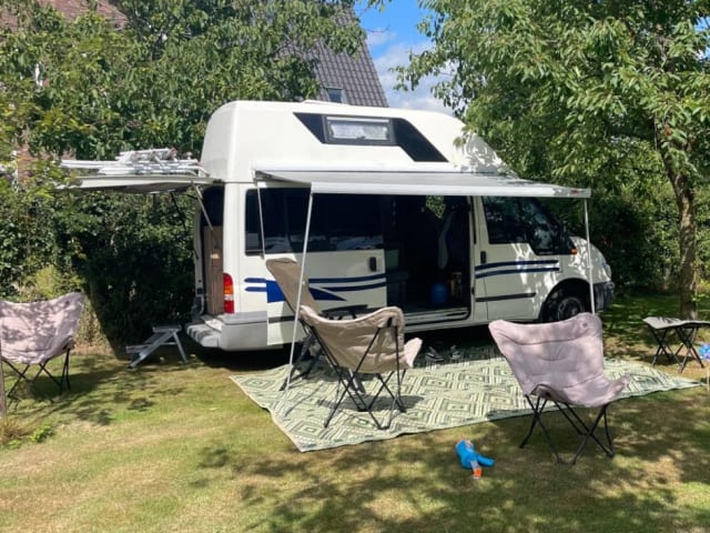 The Mighty Nugget  – 2004 Ford Nugget Camper