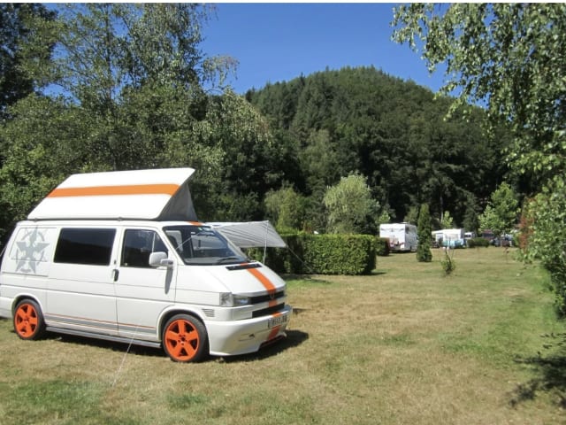 AJAX – A T4 CamperVan with Big Personality
