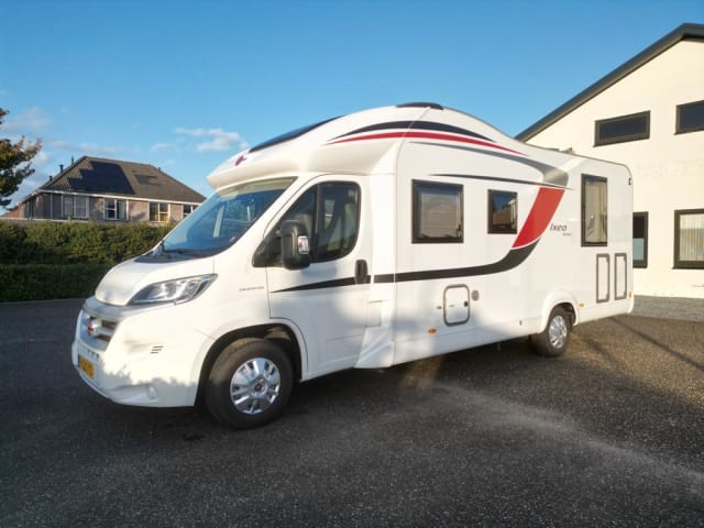 Bürstner/Fiat Ducato semi-integrated from 2016 with full leather upholstery.