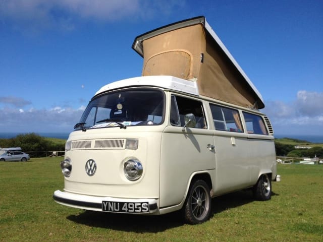 Bessie – VW 1978 Bay Window Camper 