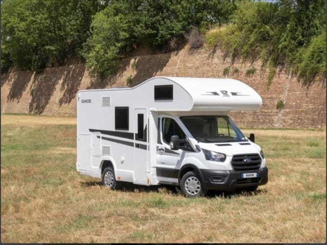 Rimor Kiling 4 – Noleggio camper Highfields