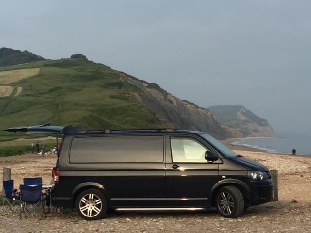 Bear – VW T5 Campervan 2 Slaapplaatsen - Lyme Regis