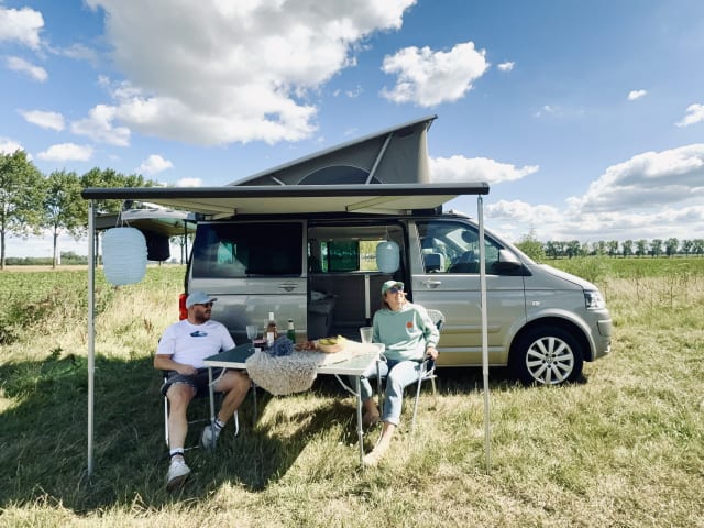 Vanessa – 4p Other campervan from 2024
