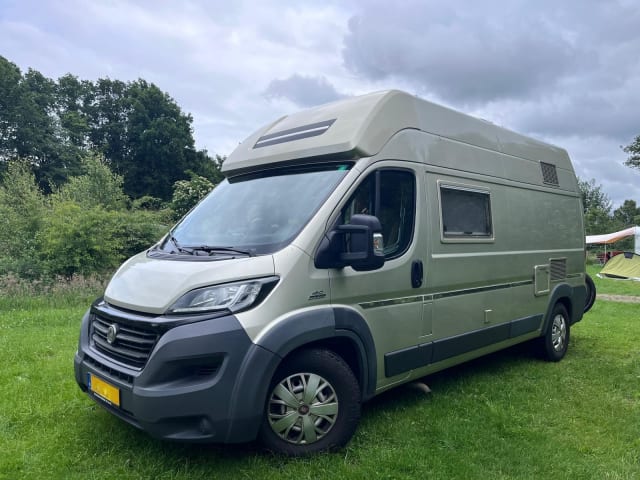 Fritsie 3 – 4p Fiat bus from 2016