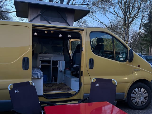Sunshine – 2p Renault bus from 2002