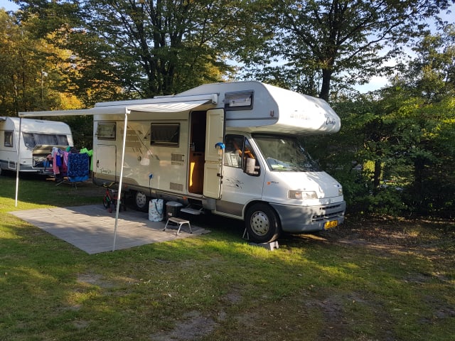 Spacious and wonderful 6 person family camper