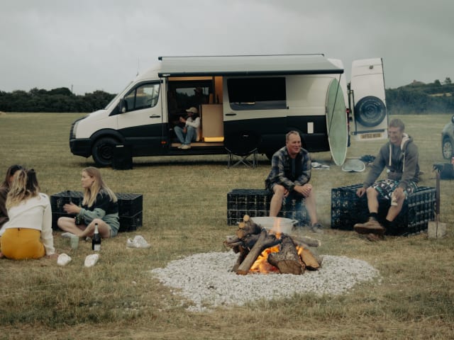 Nomad – 4 berth Volkswagen Crafter 