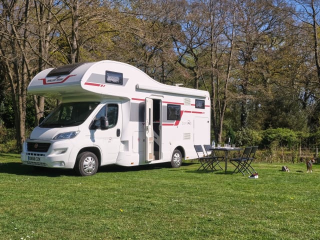 Eleanor  – 6 berth Roller Team alcove from 2018