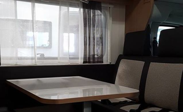 Great value motorhome sleeping up to 6