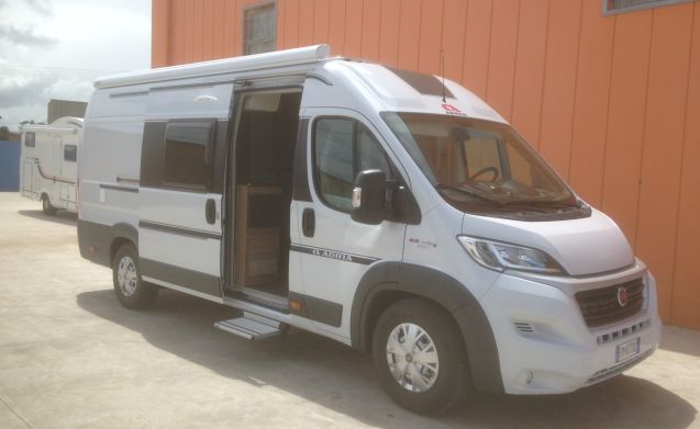 Twin 640 SPX – Brand new Adria van