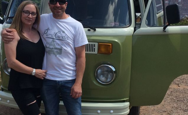 Dave – Classic VW Bay Window Glamper Van in North Wales