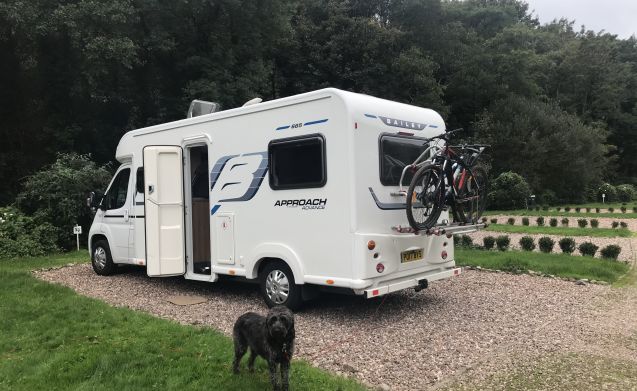 Bailey 1 – Pet Friendly! 6 Berth, 6 Seatbelts, Bailey Approach Advance 665 