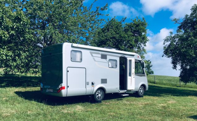 Pandipanda – Hymer Mercedes ML I 580 Mobile home to enjoy from